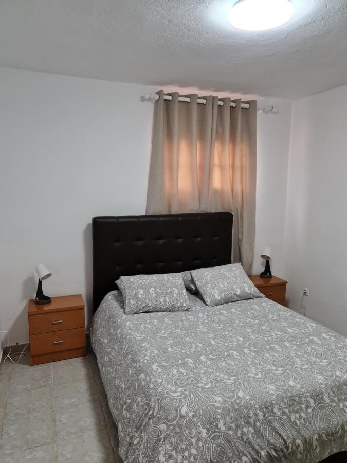 Villa Impeccable 2-Bed House in Guia de Isora Exterior foto