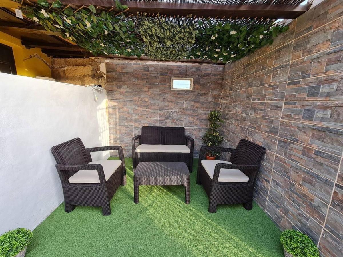 Villa Impeccable 2-Bed House in Guia de Isora Exterior foto