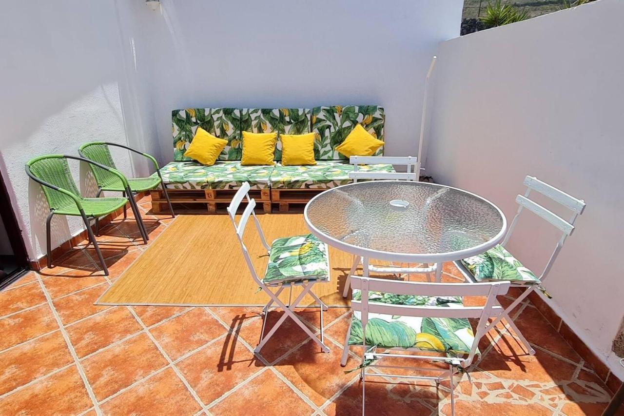 Villa Impeccable 2-Bed House in Guia de Isora Exterior foto
